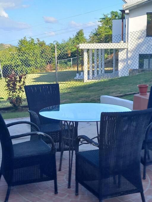 Bellevue Hideaway Villa Gros Islet Exterior photo